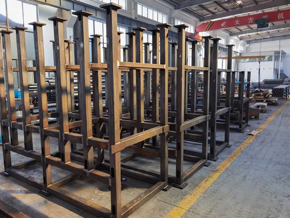 玻璃生產(chǎn)線配套裝備鋼結(jié)構(gòu)焊接