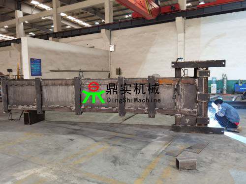 長興鋼結構噴漆施工